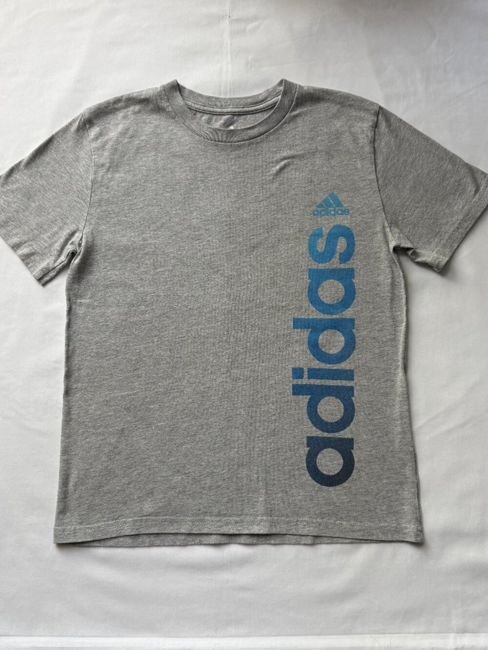 Adidas Boys Youth M 10/12 Heather Grey Blue Vertical Logo Graphic T-Shirt